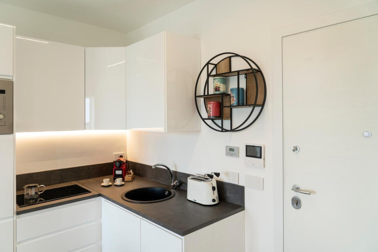 Gentile 46 Blu Luxury Flat Lägenhet Bari Exteriör bild