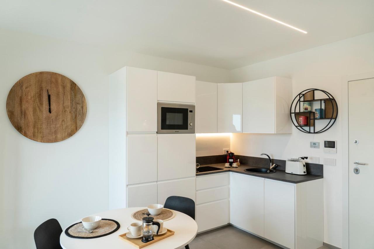 Gentile 46 Blu Luxury Flat Lägenhet Bari Exteriör bild